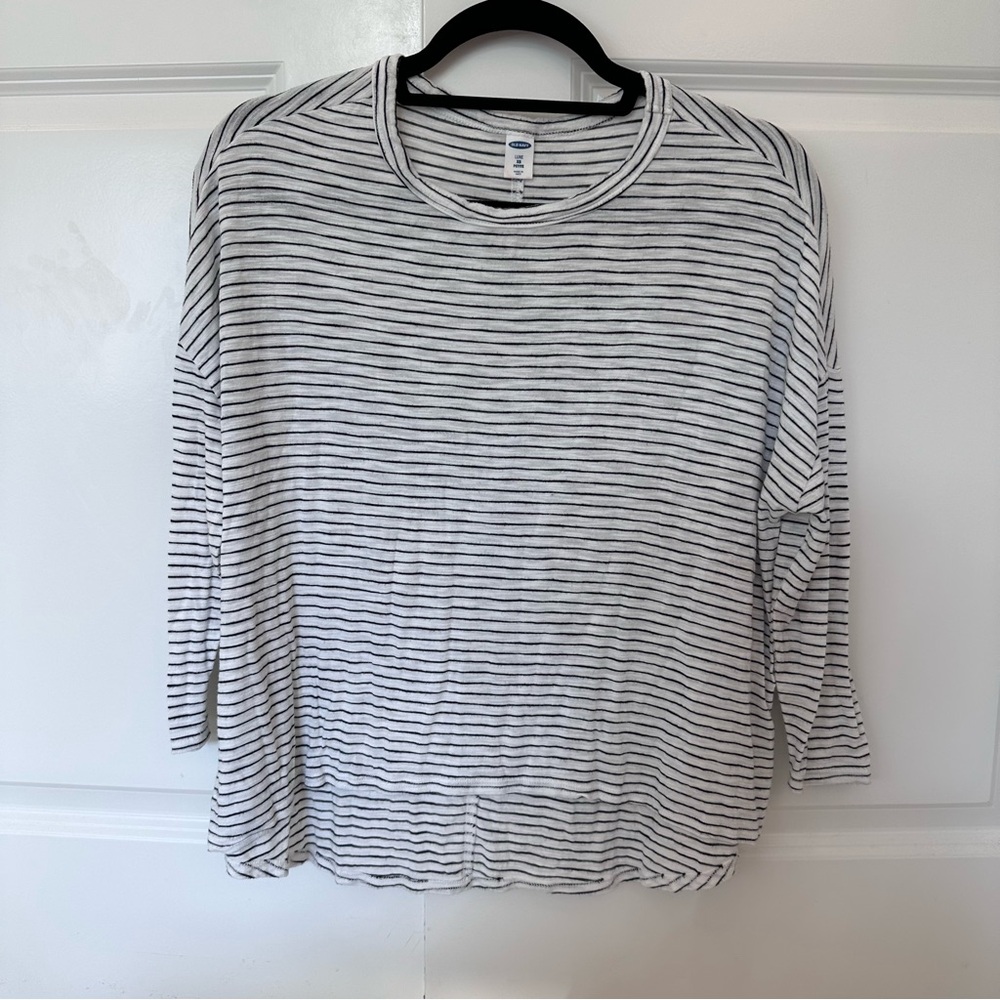 Petite XS Old Navy Lux long sleeve tee shirt